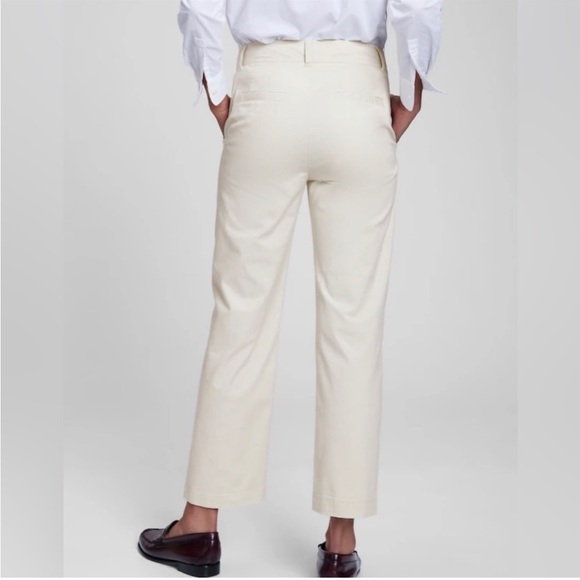 NWT GAP UTILITY POCKET KHAKI GIRLFRIEND FIT PANTS - SLIM HIPS TAPERED LEG - Picture 14 of 15